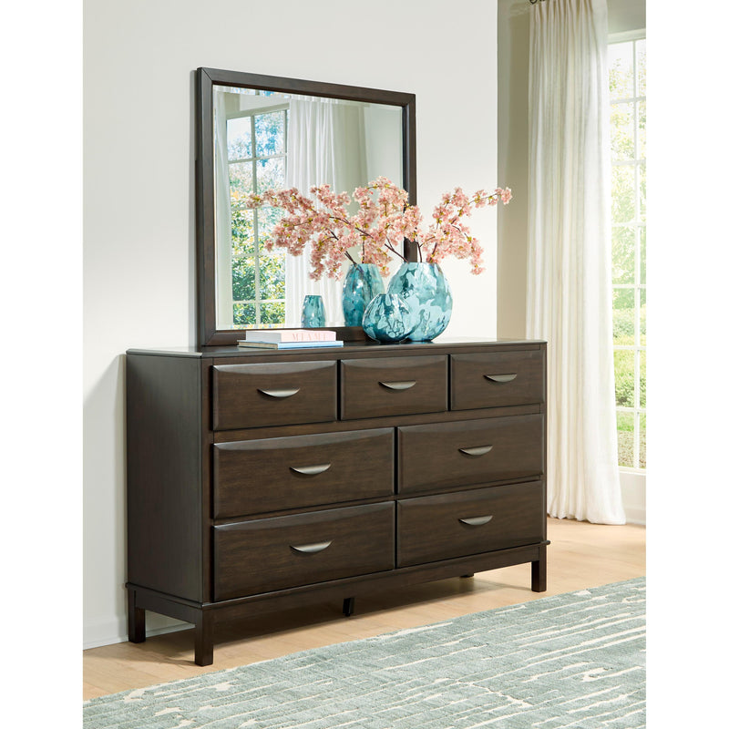 Benchcraft Vanmore B479 7 pc King Platform Bedroom Set IMAGE 3