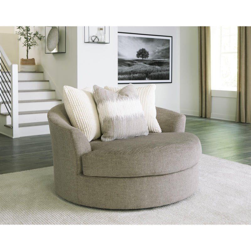 Signature Design by Ashley Creswell 1530521 Oversized Swivel Accent Chair IMAGE 4