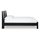  Signature Design by Ashley Danziar B1013B6 King Slat Panel Bed IMAGE 3