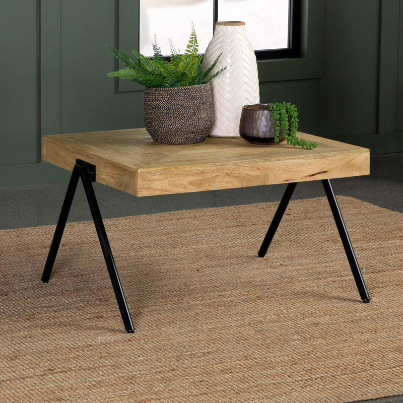 Coaster Furniture Avery 724318 Rectangular Solid Mango Wood Coffee Table - Natural IMAGE 5