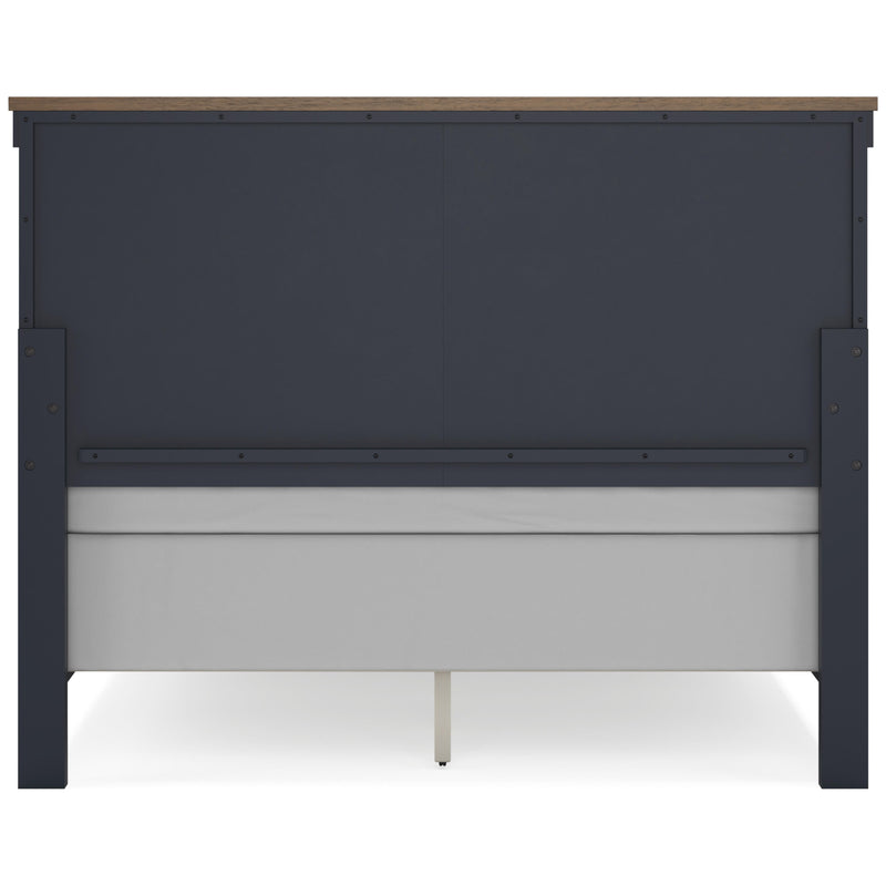 Signature Design by Ashley Landocken B414B10 Queen Panel Bed IMAGE 4