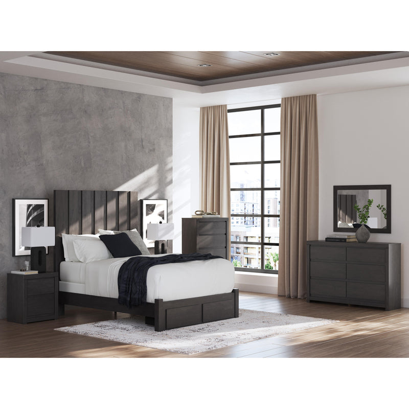 Signature Design by Ashley Fraluna B3370B1 Dresser and Mirror IMAGE 9