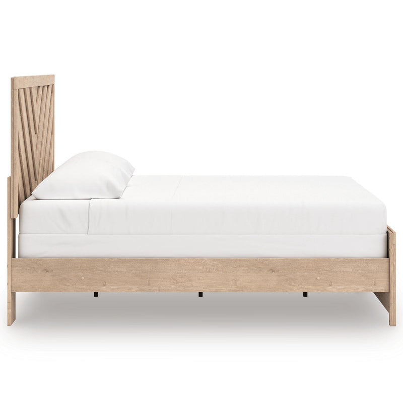 Signature Design by Ashley Sanginlane B3787B8 King Panel Bed IMAGE 3