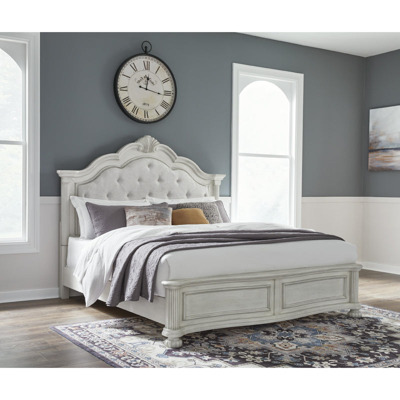 Benchcraft Montelaine B795B6 King Upholstered Panel Bed IMAGE 5