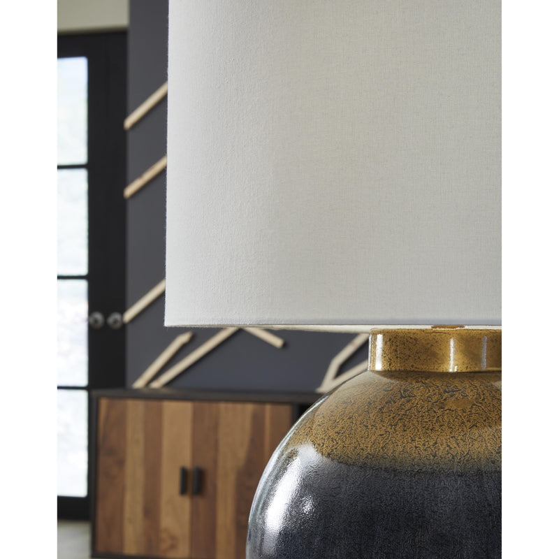  Signature Design by Ashley Adara L207564 Metal Table Lamp IMAGE 3