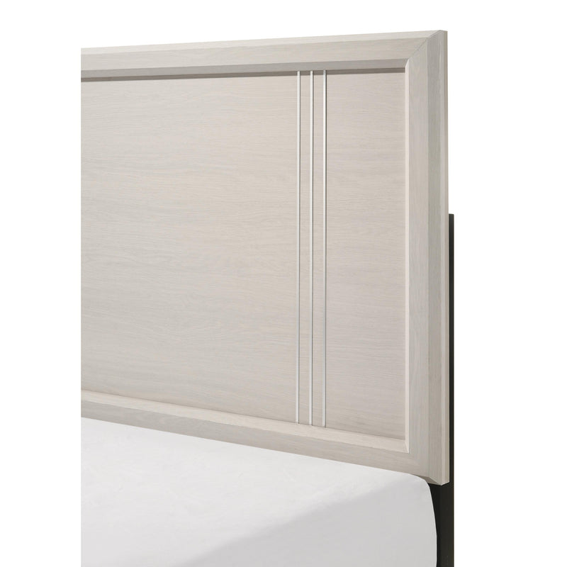  Crown Mark Charlie B9230-Q Queen Bed IMAGE 5