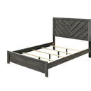  Crown Mark Valor B9335-Q Queen Bed - Grey IMAGE 2